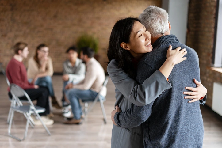Attachment therapy transform adult relationships